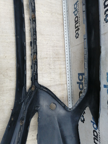 Фотография детали AA045676; Бампер передний; без паркт.; без омыват. (86511-E6700) для Hyundai Sonata VII (LF) рест. (2017-2019)/БУ; Оригинал; Р2, Удовлетворительное; . Фото номер 26