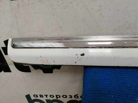 Фотография детали AA043521; Накладка на дверь передняя левая (3AA854939A) для Volkswagen Passat B7 Sedan (2011- 2014)/БУ; Оригинал; Р1, Мелкий дефект; . Фото номер 2