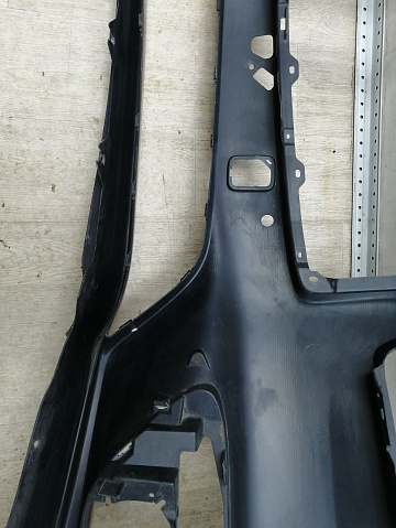 Фотография детали AA045700; Бампер передний, V 3.7; под паркт.; под омыват. (62022-4AN0H) для Infiniti Q70 I рест. (2014-2019)/БУ; Оригинал; Р1, Мелкий дефект; . Фото номер 19