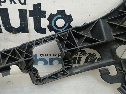 AA045503; Кронштейн, каркас переднего бампера правый (A2048850865) для Mercedes-Benz C-klasse III (W204) (2006-2011)/БУ; Оригинал; Р0, Хорошее; 