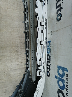 BA000227; Бампер передний; под паркт.; под омыват. (5G0807221) для Volkswagen Golf/БУ; Оригинал; Р1, Мелкий дефект; 