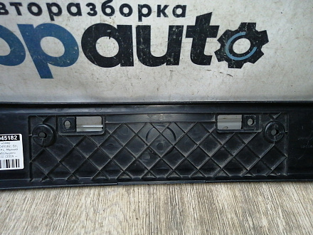 AA045182; Площадка под номер (52114-48190) для Lexus RX III (2009 — 2012)/БУ; Оригинал; Р1, Мелкий дефект; 