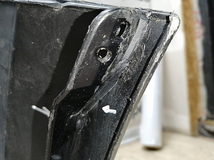 AA045411; Бампер передний; без паркт.; без омыват. (13225746) для Opel Astra/БУ; Оригинал; Р1, Мелкий дефект; 