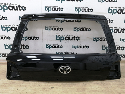 AA011176; Крышка багажника верхняя (67005-60D51) для Toyota Land Cruiser 200 рест. (2012 — 2015)/БУ; Оригинал; Р0, Хорошее; (218) Черный перламутр