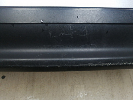 AA045940; Бампер задний; без паркт. (GS1M-50221) для Mazda 6 GH/БУ; Оригинал; Р1, Мелкий дефект; 