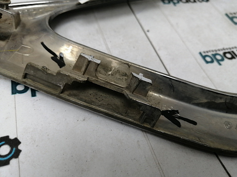 Фотография детали AA012034; Хром решетки переднего бампера правый (52712-33010) для Toyota Camry 55 рест. (2014 — 2017)/БУ; Оригинал; Р1, Мелкий дефект; . Фото номер 7