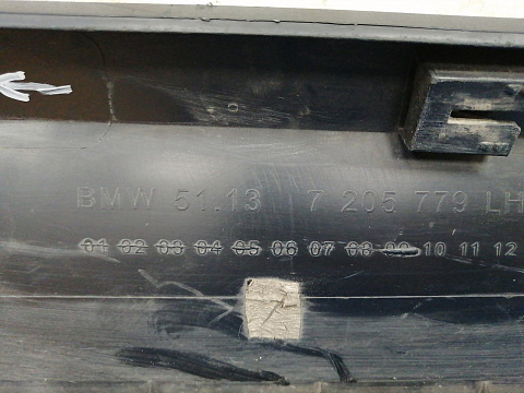 Фотография детали AA035377; Накладка передней левой двери (51137205779) для BMW/БУ; Оригинал; Р1, Мелкий дефект; . Фото номер 12