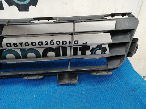 Фотография детали AA037728; Решетка переднего бампера (53112-33040) для Toyota Camry 40 рест. (2010 — 2011)/БУ; Оригинал; Р1, Мелкий дефект; . Фото номер 10