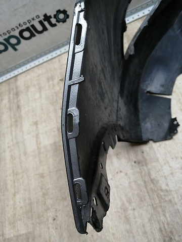 Фотография детали AA045585; Бампер передний; под паркт.; под омыват. (TK21-50031) для Mazda CX-9 I рест. (2012-2016)/БУ; Оригинал; Р1, Мелкий дефект; . Фото номер 22