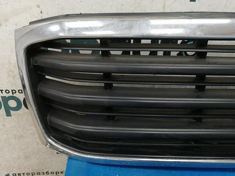 Фотография детали AA033611; Решетка радиатора (53101-60200) для Toyota Land Cruiser 100 (1997 — 2002)/БУ; Оригинал; Р2, Удовлетворительное; . Фото номер 8
