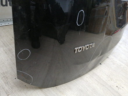 AA044913; Крышка багажника (67005-42430) для Toyota Rav4 40 (2013 — 2015)/БУ; Оригинал; Р2, Удовлетворительное; 