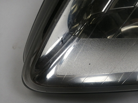 AA046039; Фара галоген левая (3C0941005 AB) для Volkswagen Passat/БУ; Оригинал; Р1, Мелкий дефект; 