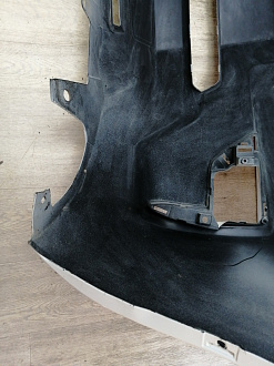 AA044837; Бампер передний; без паркт.; под омыват. (52119-6B984) для Toyota Land Cruiser Prado 150 рест.2 (2017- 2020)/БУ; Оригинал; Р1, Мелкий дефект; 