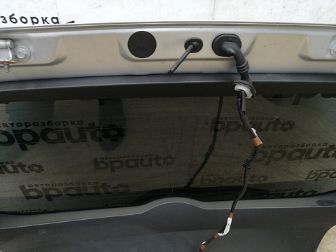Фотография детали AA010645; Крышка багажника (67005-12B80) для Toyota Auris I рест. (2010- 2013)/БУ; Оригинал; Р0, Хорошее; (1F7) Серебро металик. Фото номер 23