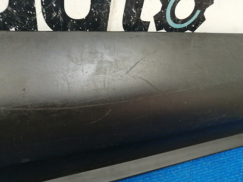 Фотография детали AA040939; Накладка порога левая (6512A025-01) для Mitsubishi Outlander II XL (2005-2009)/БУ; Оригинал; Р1, Мелкий дефект; . Фото номер 6