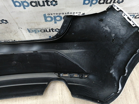 Фотография детали AA046470; Бампер задний; без паркт. (1P0 807 421 D) для Seat Leon II рест. (2009-2012)/БУ; Оригинал; Р1, Мелкий дефект; . Фото номер 17