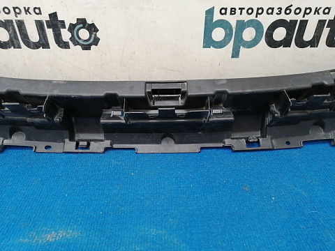 Фотография детали AA038742; Усилитель переднего бампера верхний, пластик (8M51-17E778-AE) для Ford Focus/БУ; Оригинал; Р2, Удовлетворительное; . Фото номер 11