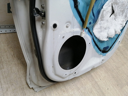 AA045203; Дверь задняя правая, под расширитель, Long (67003-42110) для Toyota Rav4/БУ; Оригинал; Р0, Хорошее; (070) Белый перламутр 3х. сл.