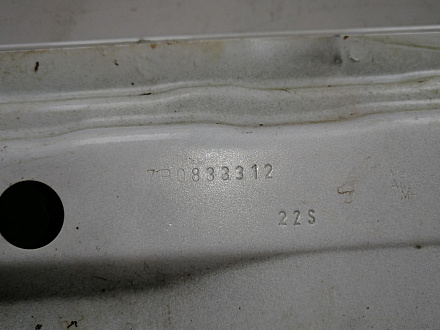 AA045175; Дверь задняя правая (7P0833056)/БУ; Оригинал; Р1, Мелкий дефект; 