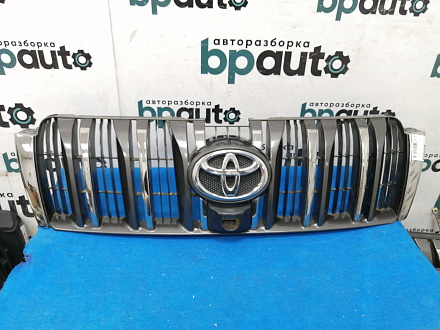 Решетка радиатора Тойота Land Cruiser Prado 150 2010 — 2013, б/у, фото 1