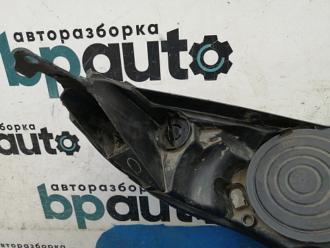 Фотография детали AA029476; Фара галоген левая (9649986280) для Peugeot 207/БУ; Оригинал; Р2, Удовлетворительное; . Фото номер 19
