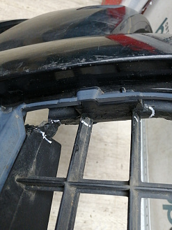 AA045533; Бампер передний; под паркт.; под омыват. (4L0 807 437 H) для Audi Q7 I рест. (2010-2015)/БУ; Оригинал; Р1, Мелкий дефект; 