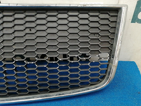 Фотография детали AA037768; Решетка переднего бампера (96813742) для Chevrolet Aveo I рест. Hatchback (2008- 2011)/БУ; Оригинал; Р2, Удовлетворительное; . Фото номер 2