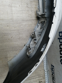 BA000246; Бампер передний; без паркт.; под омыват. (5M0807221N) для Volkswagen Golf Plus II (2009-2014)/БУ; Оригинал; Р2, Удовлетворительное; 