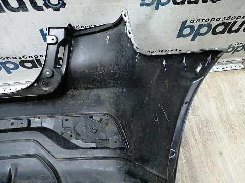 Фотография детали AA044978; Бампер задний; без паркт. (6410D498ZZ) для Mitsubishi ASX I рест.2 (2016- 2019)/БУ; Оригинал; Р1, Мелкий дефект; . Фото номер 13