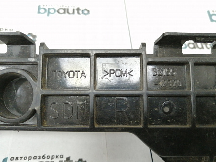 AA020294; Кронштейн заднего бампера №1 правый (52155-12320) для Toyota Corolla/БУ; Оригинал; Р1, Мелкий дефект; 