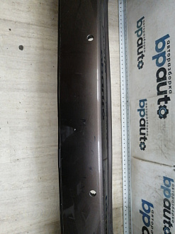 AA046226; Бампер задний; под паркт. (1T0807417K) для Volkswagen Touran II (2010-2015)/БУ; Оригинал; Р1, Мелкий дефект; 