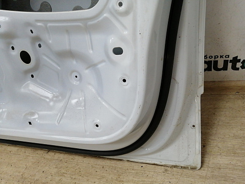 Фотография детали AA025278; Дверь передняя правая (5NA831056K) для Volkswagen Tiguan/БУ; Оригинал; Р2, Удовлетворительное; . Фото номер 16