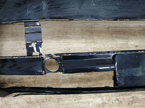 Фотография детали AA031184; Бампер передний; без паркт.; под омыват. (7E5807221D) для Volkswagen/БУ; Оригинал; Р1, Мелкий дефект; . Фото номер 7