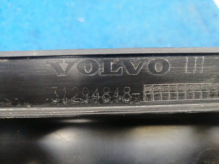 AA034727; Накладка порога левая (31294848) для Volvo XC60 I (2008-2013)/БУ; Оригинал; Р1, Мелкий дефект; 