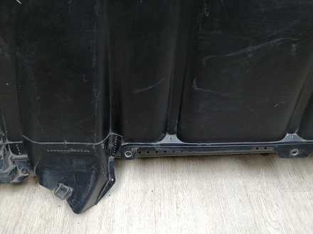 AA045746; Юбка переднего бампера (7P5807061) для Porsche Cayenne II (958) (2010-2014)/БУ; Оригинал; Р1, Мелкий дефект; 