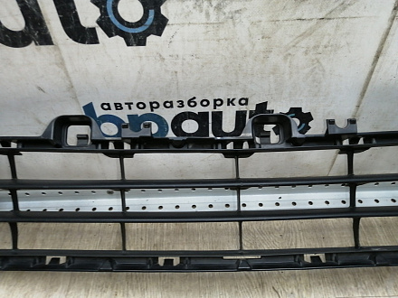 AA045277; Решетка переднего бампера (GHP9-501T1) для Mazda 6 III (GJ) (2012-2015)/БУ; Оригинал; Р1, Мелкий дефект; 