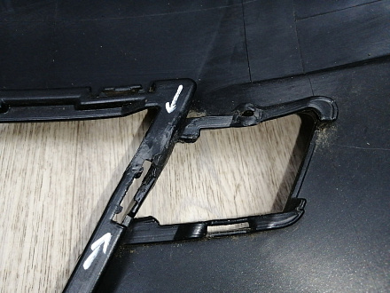 AA044679; Бампер передний, Sport-Style; без паркт.; под омыват. (5NU807221) для Volkswagen Tiguan I рест. (2011- 2016)/БУ; Оригинал; Р1, Мелкий дефект; 