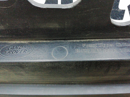 AA010475; Решетка радиатора (BJ32-8B189-A) для Land Rover Range Rover Evoque I (2011 - 2015)/БУ; Оригинал; Р0, Хорошее; 
