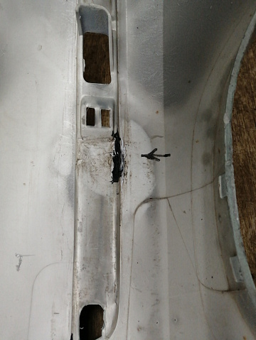 Фотография детали AA034197; Бампер задний; под паркт. (1Z5 807 421 F) для Skoda Octavia II рест. Liftback (2008-2013)/БУ; Оригинал; Р1, Мелкий дефект; . Фото номер 21