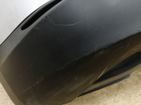 Фотография детали AA031131; Бампер задний; под паркт. (5NU807421) для Volkswagen Tiguan I рест. (2011- 2016)/БУ; Оригинал; Р1, Мелкий дефект; . Фото номер 6