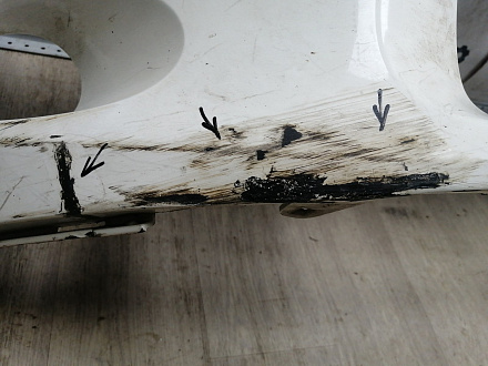 AA045916; Бампер передний; без паркт.; без омыват. (52119-02A90) для Toyota Auris I рест. (2010- 2013)/БУ; Оригинал; Р1, Мелкий дефект; 