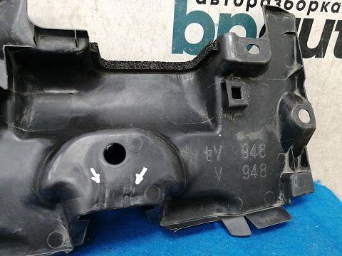 Фотография детали AA031513; Накладка передней панели (16681-25010) для Toyota Rav4 50 (2019 -н.в.)/БУ; Оригинал; Р1, Мелкий дефект; . Фото номер 6