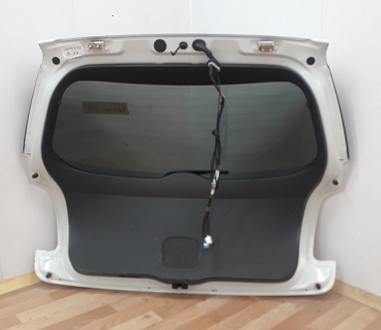 AA010647; Крышка багажника (67005-12B80) для Toyota Auris I рест. (2010- 2013)/БУ; Оригинал; Р0, Хорошее; (070) Белый перламутр 3х. сл.