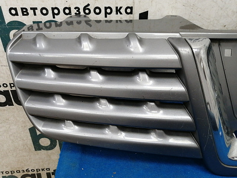 Фотография детали AA033312; Решетка радиатора (62310-JD000) для Nissan Qashqai I (2006-2010)/БУ; Оригинал; Р2, Удовлетворительное; . Фото номер 9