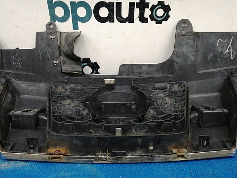 Фотография детали AA037716; Решетка радиатора (62310-3UB0A) для Nissan X-Trail II (T31) рест. (2011-2015)/БУ; Оригинал; Р1, Мелкий дефект; . Фото номер 15