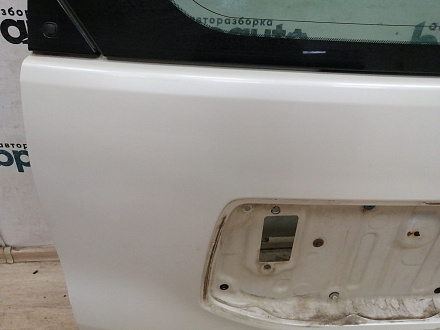 AA044246; Крышка багажника (67005-60F50) для Lexus GX460/БУ; Оригинал; Р1, Мелкий дефект; 