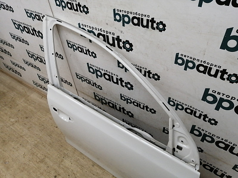 Фотография детали AA018689; Дверь передняя правая (5K4831312) для Volkswagen Golf/БУ; Оригинал; Р0, Хорошее; (LB9A) Белый. Фото номер 20