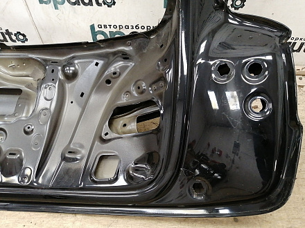 AA038035; Крышка багажника (8U0827025B) для Audi Q3/БУ; Оригинал; Р1, Мелкий дефект; 