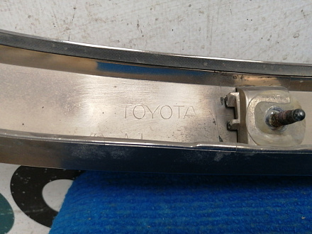 AA041663; Молдинг капота, хром (75770-33010) для Toyota Camry 50 (2012 — 2014)/БУ; Оригинал; Р1, Мелкий дефект; 