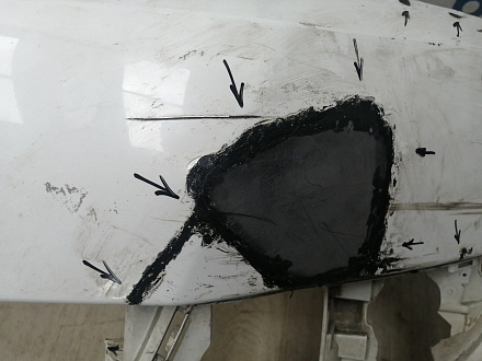 BA000246; Бампер передний; без паркт.; под омыват. (5M0807221N) для Volkswagen Golf Plus II (2009-2014)/БУ; Оригинал; Р2, Удовлетворительное; 